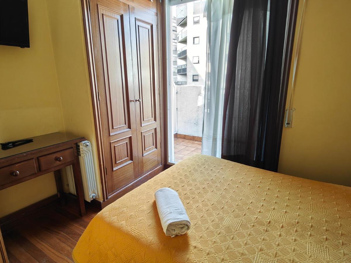 Pension Residencia Buenos Aires Виго Экстерьер фото