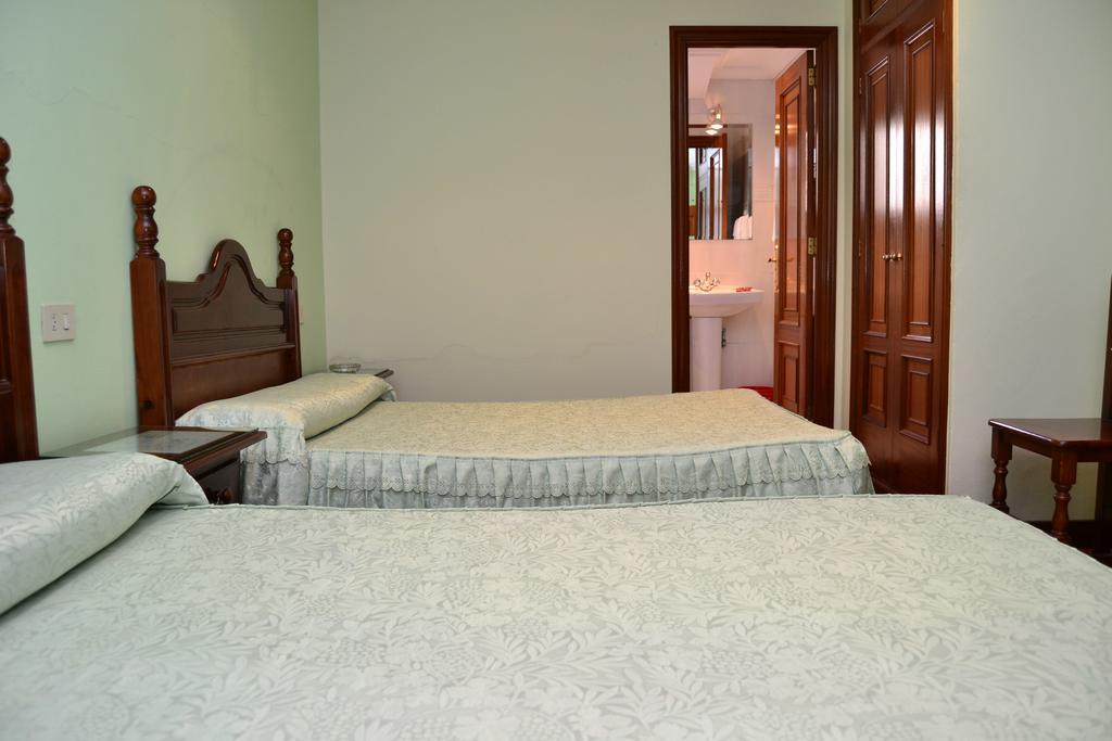 Pension Residencia Buenos Aires Виго Экстерьер фото
