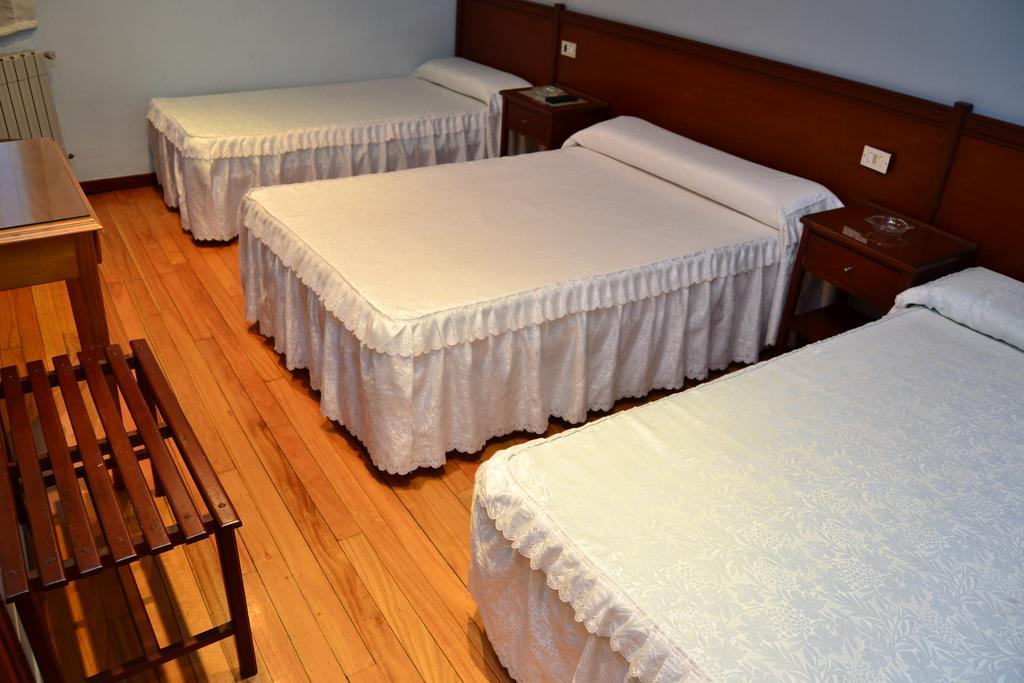 Pension Residencia Buenos Aires Виго Экстерьер фото