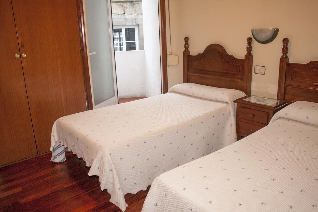 Pension Residencia Buenos Aires Виго Экстерьер фото