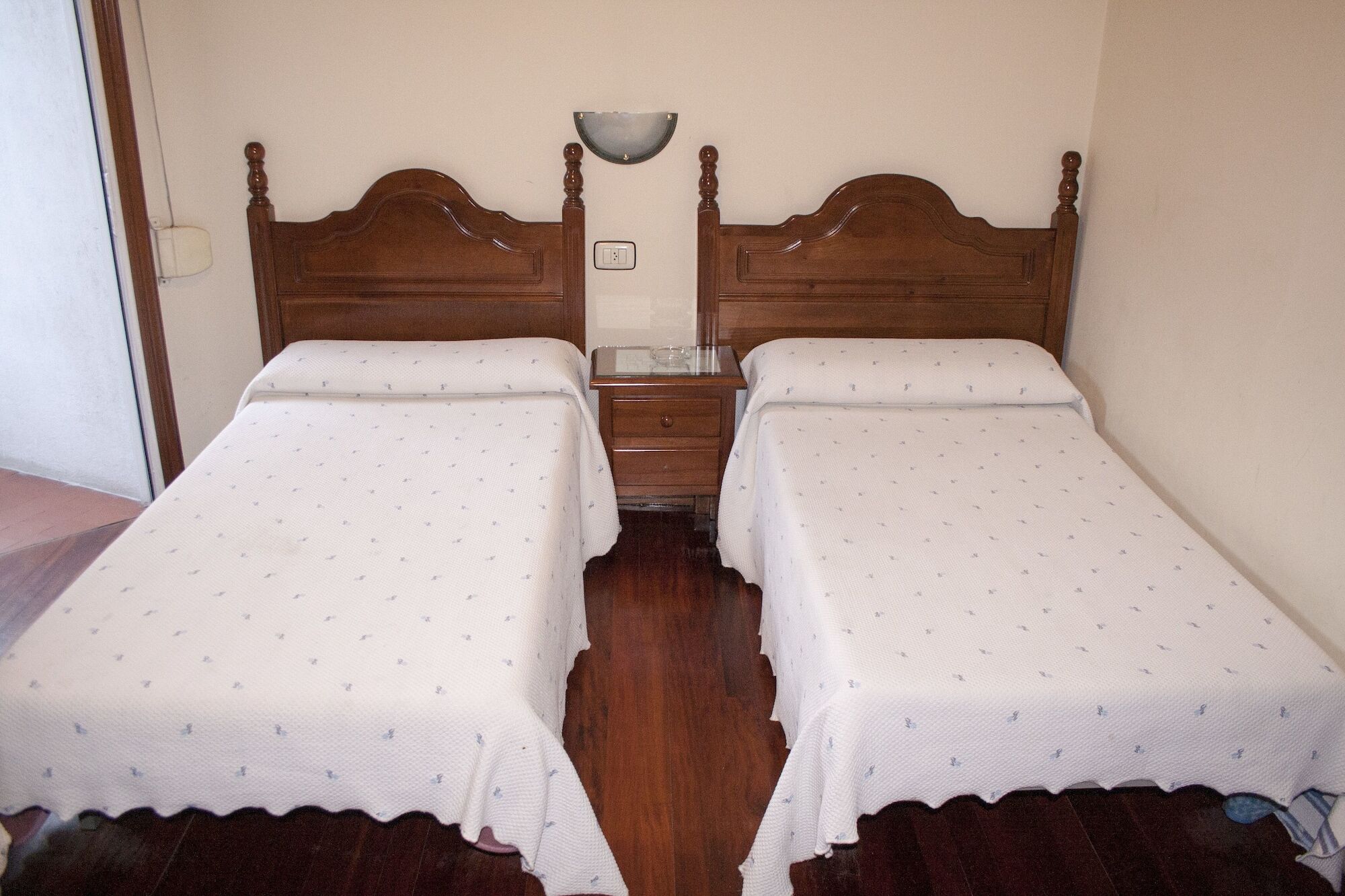 Pension Residencia Buenos Aires Виго Экстерьер фото