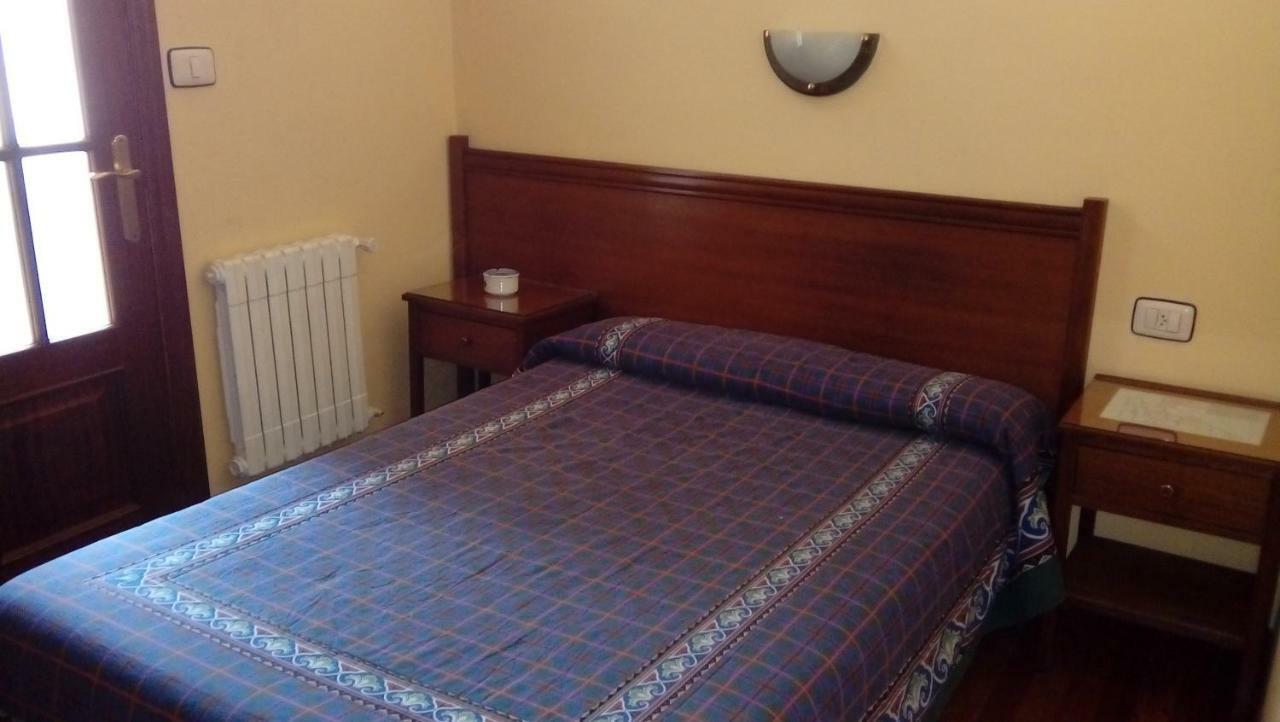 Pension Residencia Buenos Aires Виго Экстерьер фото