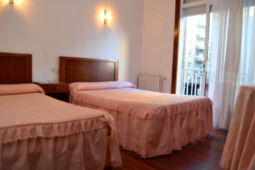 Pension Residencia Buenos Aires Виго Экстерьер фото